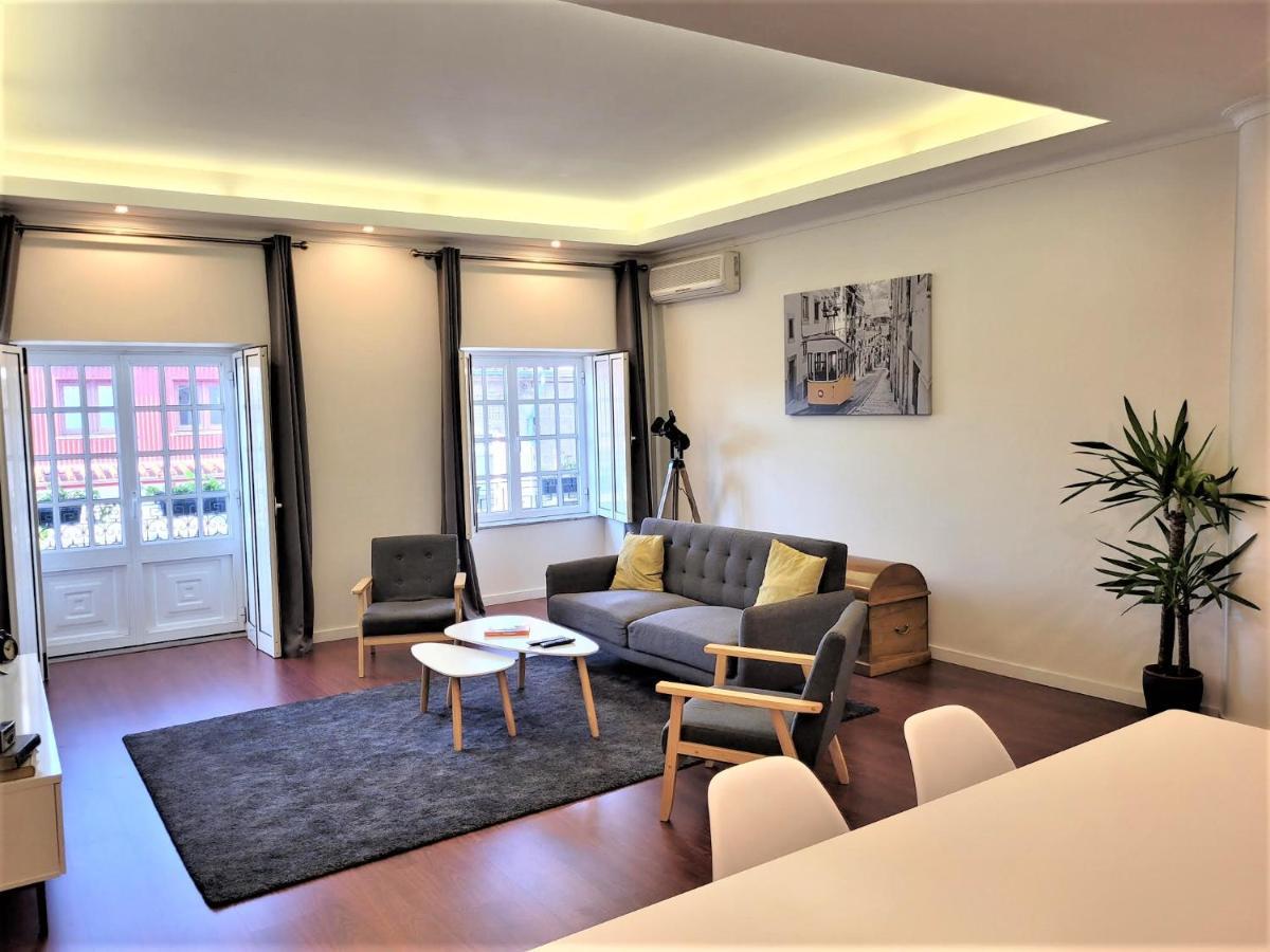 Апартаменти Charm City Center Apt 140M2 & Free Parking Брага Екстер'єр фото